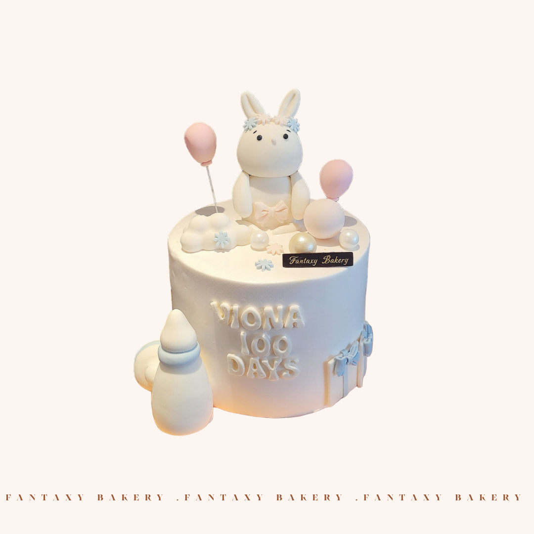 Baby Fullmoon Rabbit Fondant Cake