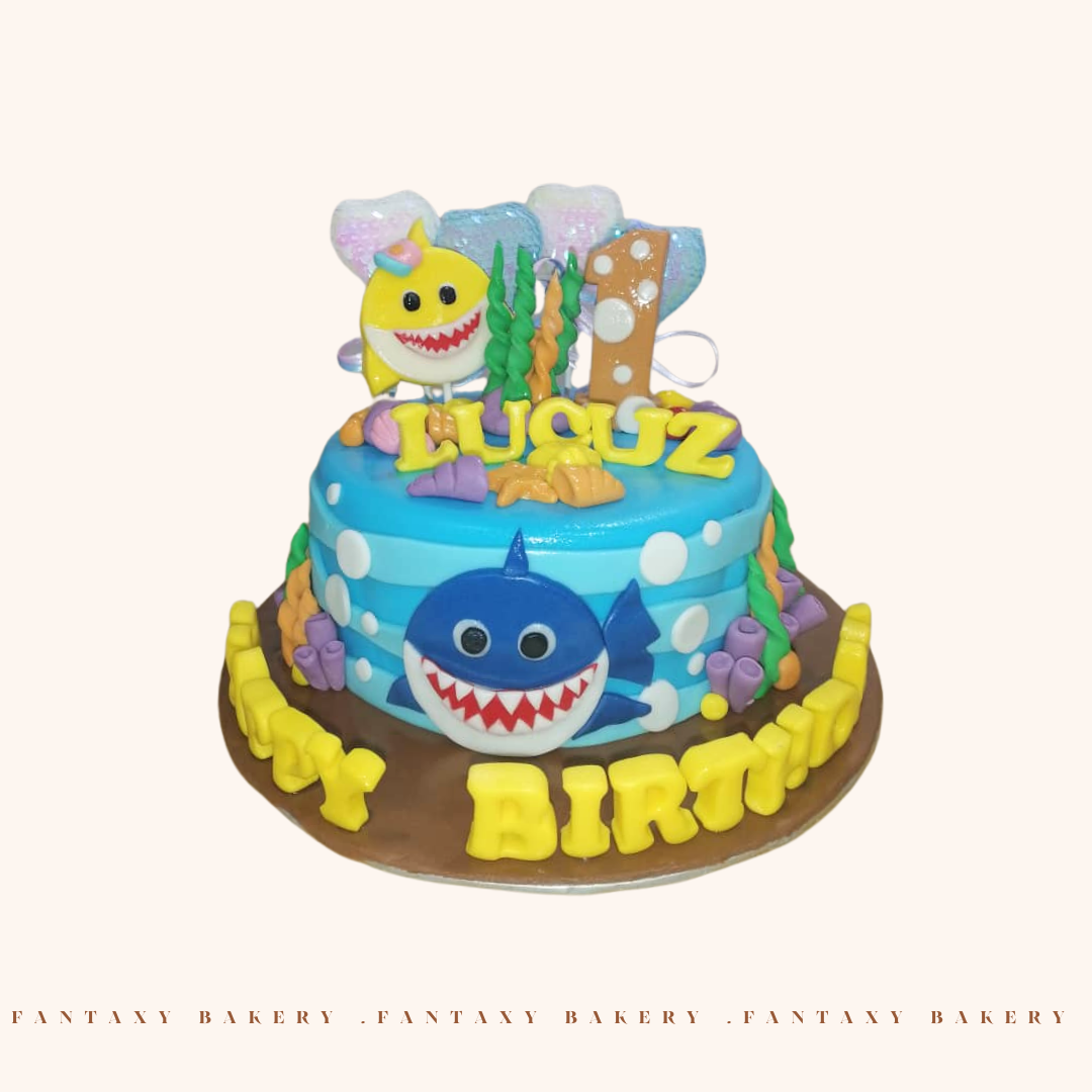 Baby Shark Fondant Cake