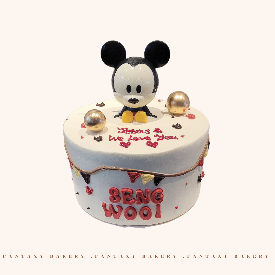 Disney’s Mickey Mouse Cake