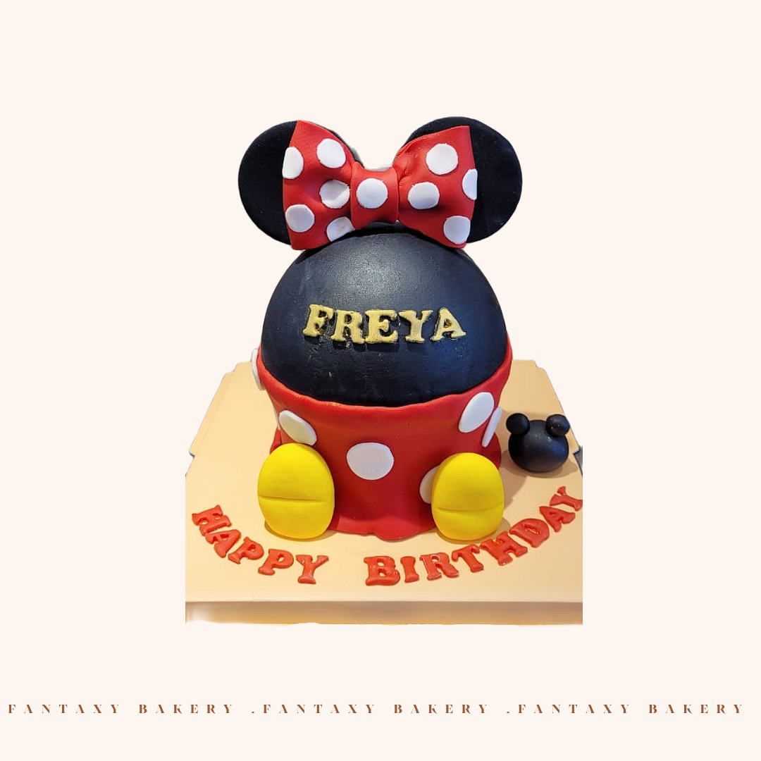Mickey Mouse Knock-Knock Cake