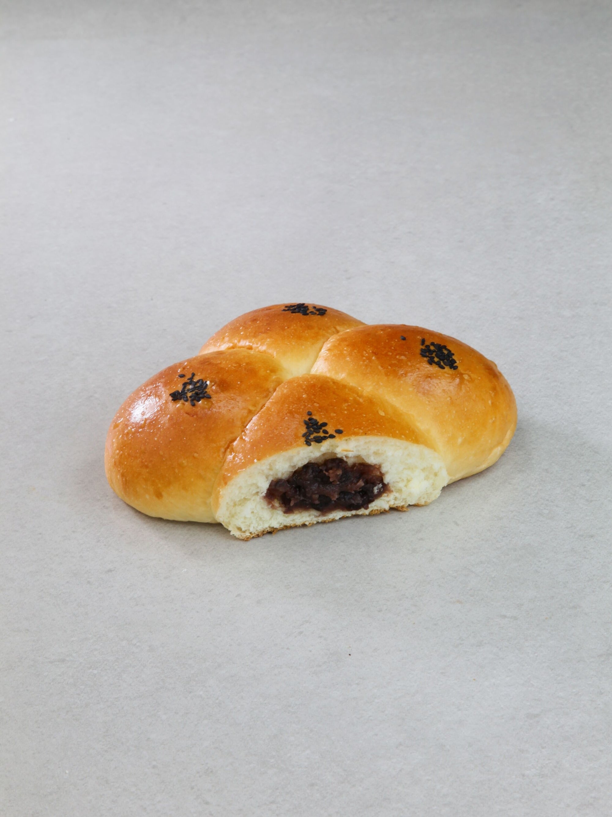 Mini Red Bean Bun (4pcs)