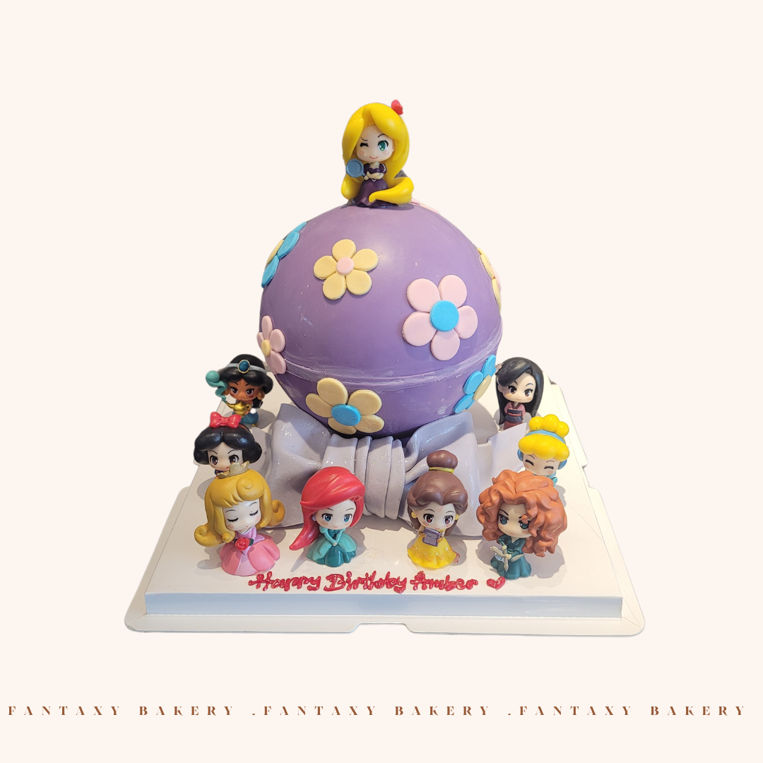 Princesses Knock-Knock Cake