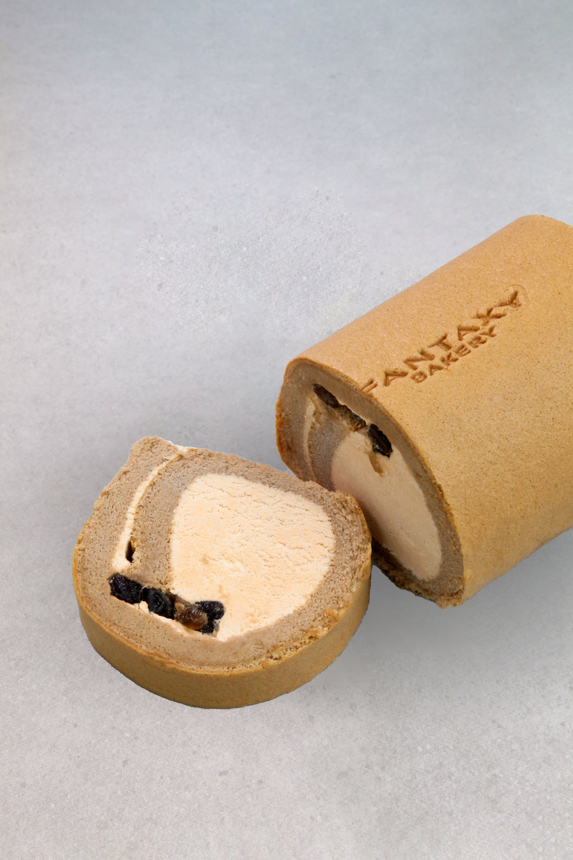 Thai Milk Tea Cream Roll