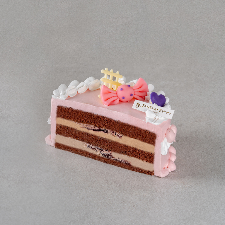 Kuromi Cake