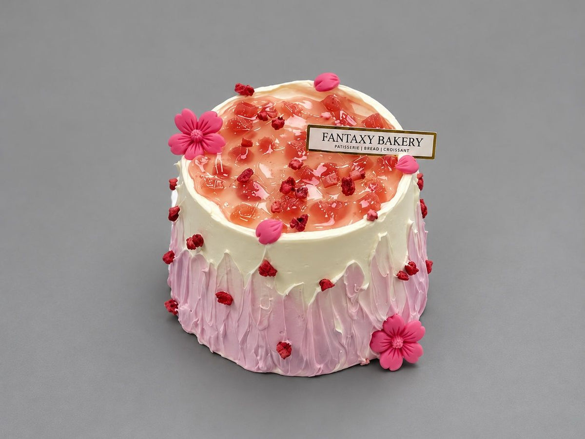 White Peach Strawberry Cake (4 Inch)